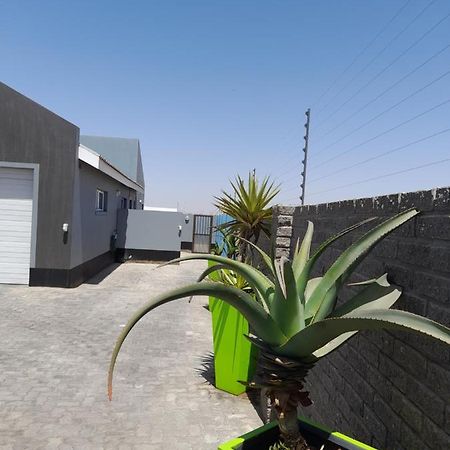 Kelpmeeu Self- Catering Apartments Swakopmund Exterior foto